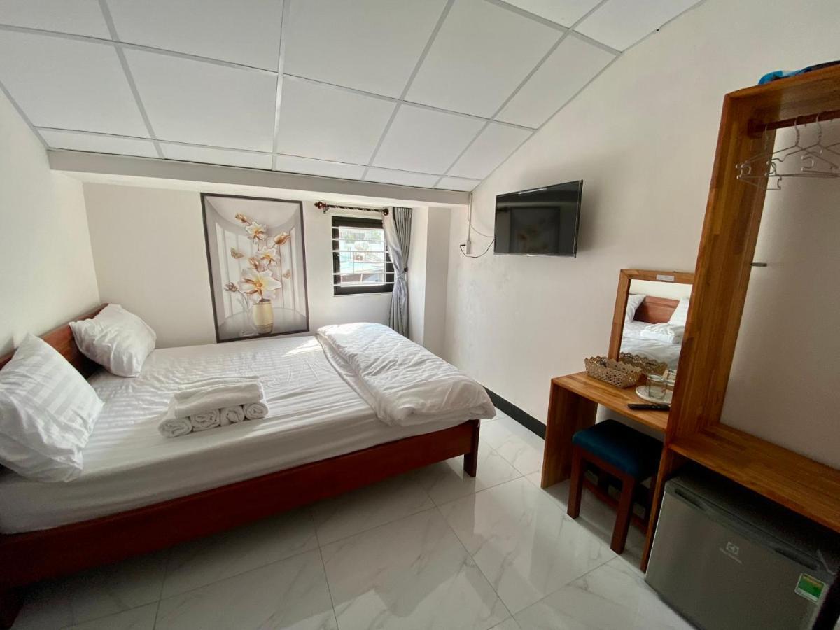 Bobe Homestay Hoi An Exterior photo
